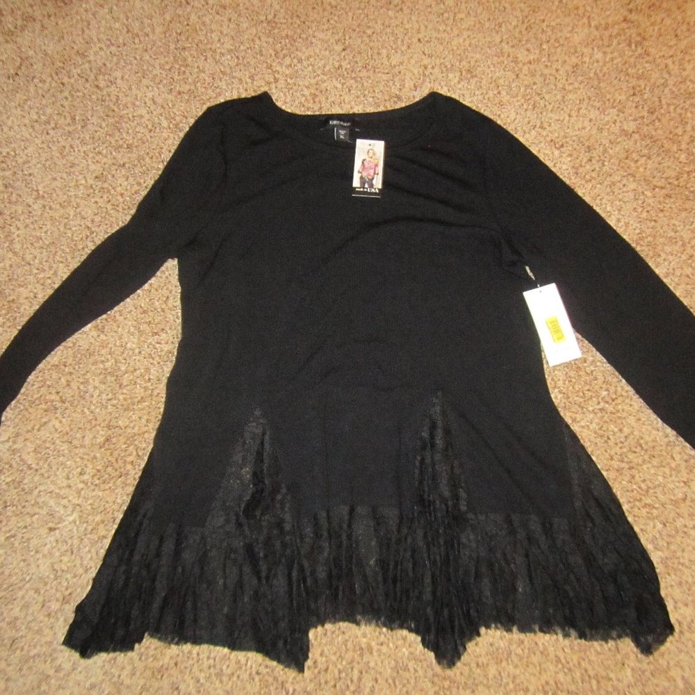 Karen Kane black sweater with Lace hem size XL NWT